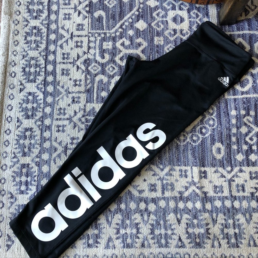 Adidas Cropped Leggings